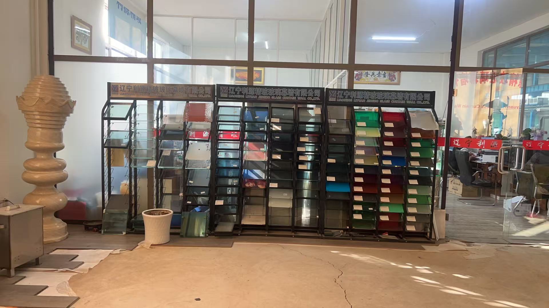 赣州市工程玻璃批量采购防火玻璃 - 方案
